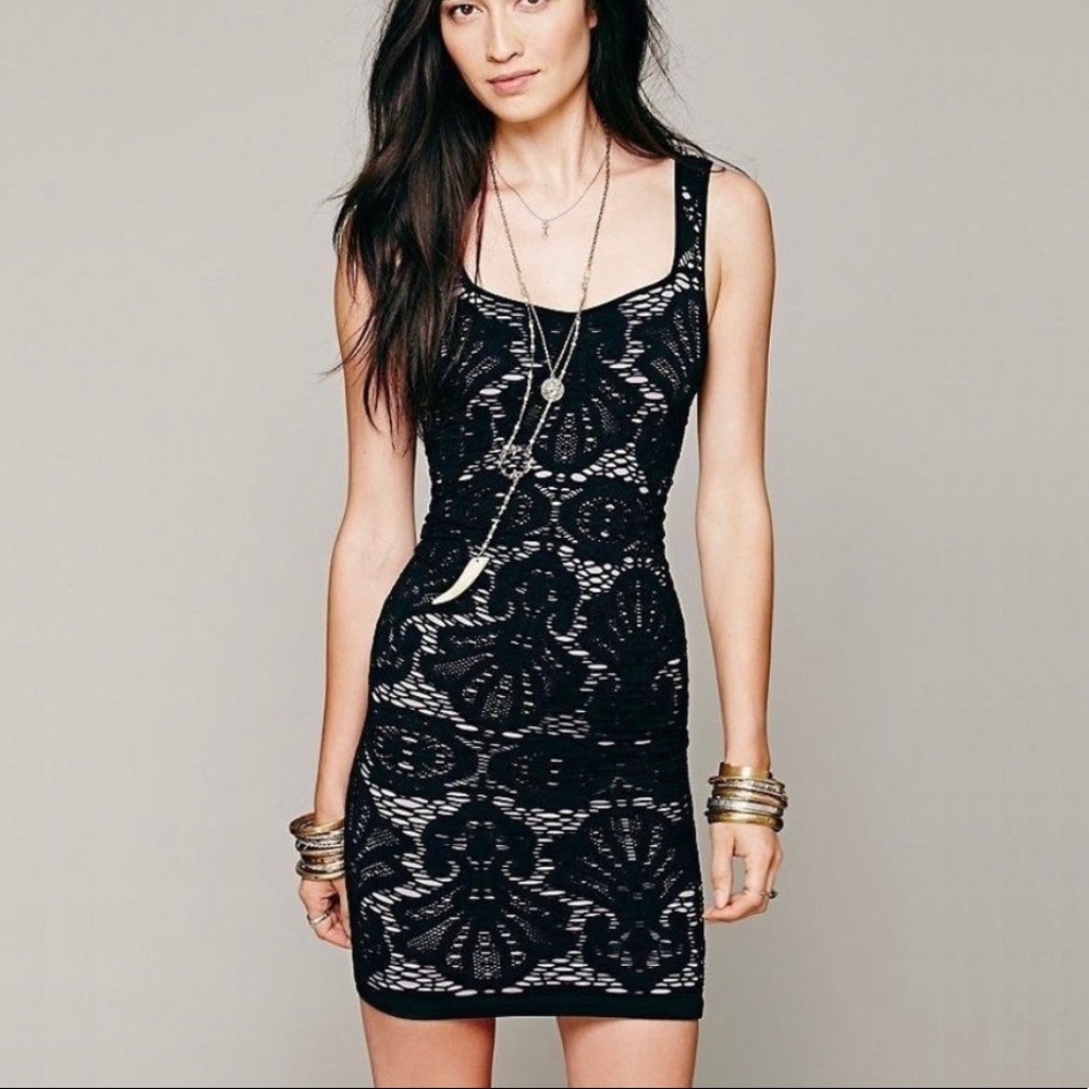 Free people intimately XS/S seamless Medallion crochet mini dress